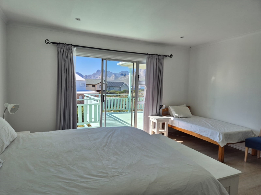 To Let 2 Bedroom Property for Rent in Pringle Bay Western Cape
